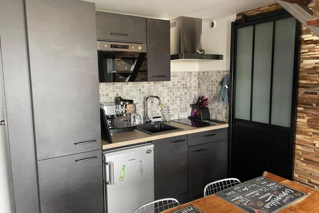 Superbe Appartement Renove Avec Acces Direct Plage Brétignolles-sur-Mer Kültér fotó